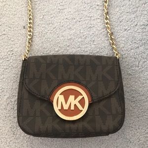 Never been used! MICHAEL MICHAEL KORS Crossbody